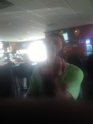 Bar «Orchard Inn Tavern», reviews and photos, 800 N 3rd St, Effingham, IL 62401, USA