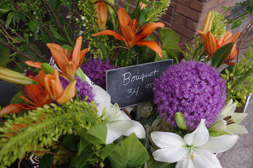 Florist «Sellwood Flower Company», reviews and photos, 8215 SE 13th Ave, Portland, OR 97202, USA