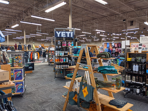 Camping Store «REI», reviews and photos, 1165 Perimeter Center W #200, Atlanta, GA 30338, USA