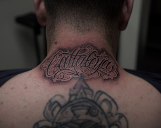 Tattoo Shop «Chez Bippy Tattoo Studio», reviews and photos, 101 S Harbor Blvd, Fullerton, CA 92832, USA