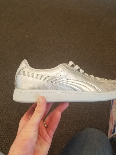 Shoe Store «DSW Designer Shoe Warehouse», reviews and photos, 2515 W 75th St, Naperville, IL 60540, USA