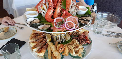 Lugarno Seafood Restaurant
