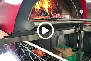 Tà Pizza Food Truck image