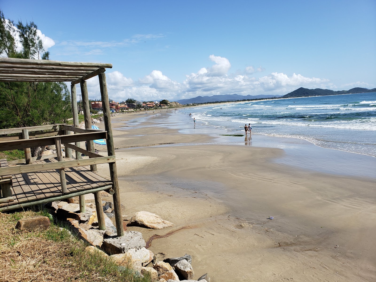 Photo de Praia da Ribanceira - endroit populaire parmi les connaisseurs de la détente