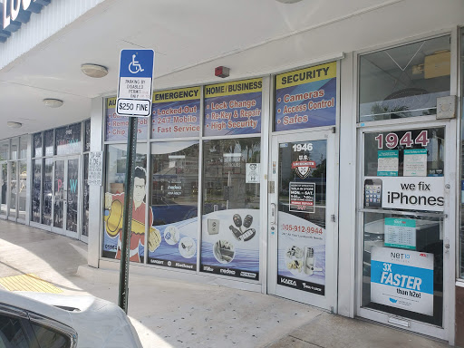 Locksmith «24/7 US LOCKSMITH», reviews and photos, 1946 NE 163rd St, North Miami Beach, FL 33162, USA