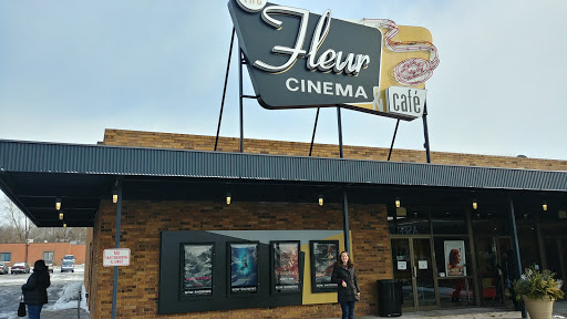 Movie Theater «Fleur Cinema & Café», reviews and photos, 4545 Fleur Dr, Des Moines, IA 50321, USA