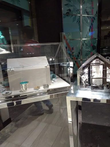Jewelry Store «Tiffany & Co.», reviews and photos, 100 Huntington Ave, Boston, MA 02116, USA