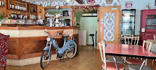 Atmosphère du Restaurant Chez Simone, maison Ganivet depuis 1929 à Chamalières-sur-Loire - n°13