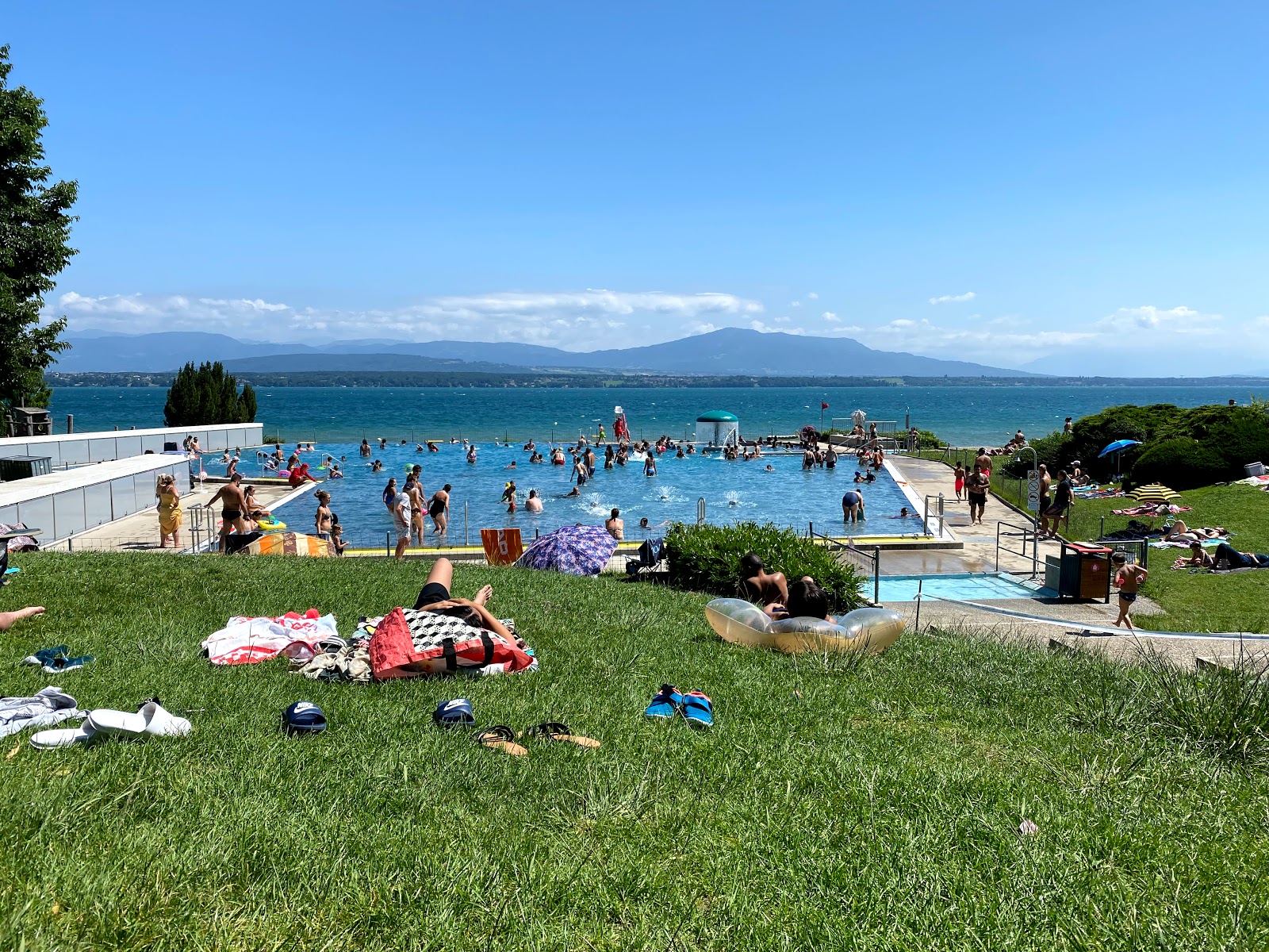 Foto di Piscine de Colovray area servizi