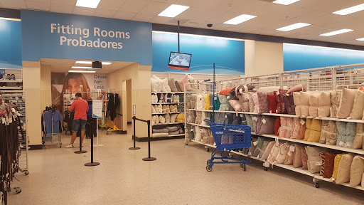 Clothing Store «Ross Dress for Less», reviews and photos, 1141 5th St, Miami Beach, FL 33139, USA