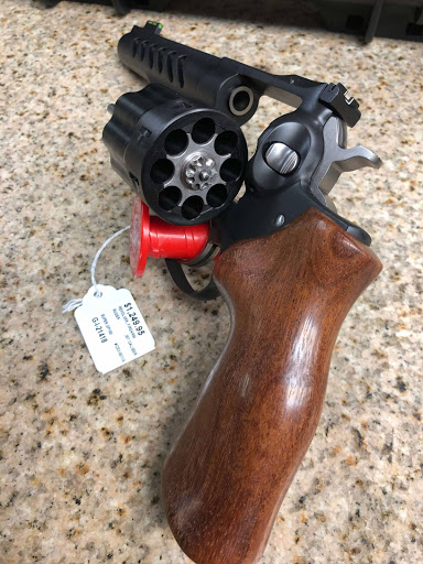 Pawn Shop «High-Caliber Pawn», reviews and photos, 306 E Railroad St, Long Beach, MS 39560, USA