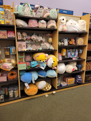 Book Store «Barnes & Noble», reviews and photos, 47 E Chicago Ave, Naperville, IL 60540, USA