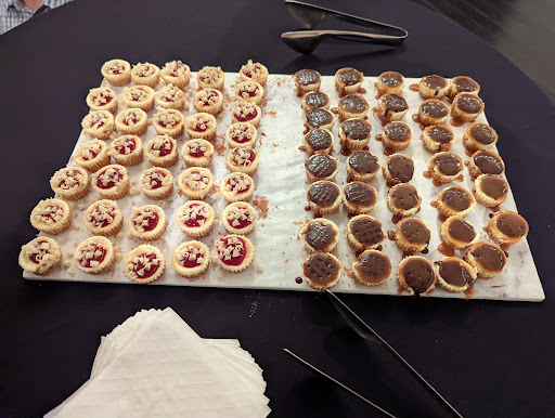 American Restaurant «Grand Street Cafe», reviews and photos, 4740 Grand Ave, Kansas City, MO 64112, USA