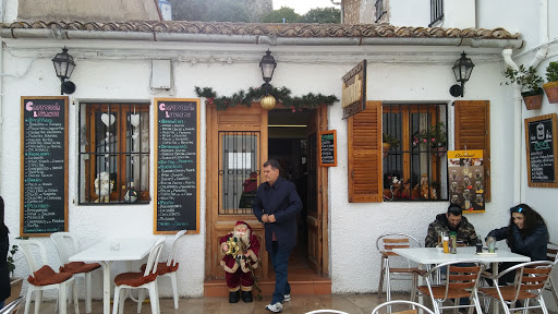 Cafetería Levante - Pl. San Gregorio, 6, 03517 El Castell de Guadalest, Alicante, España