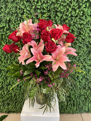 Florist «Azar Florist», reviews and photos, 13976 Westheimer Rd, Houston, TX 77077, USA