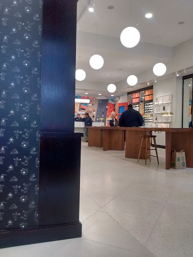 Optician «Warby Parker», reviews and photos, 807 Aliceanna St, Baltimore, MD 21202, USA