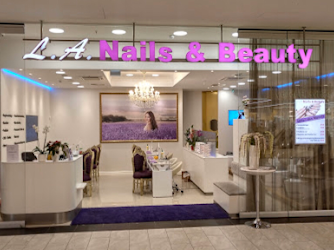 L.A. Nails & Beauty in der Centrum Galerie Dresden