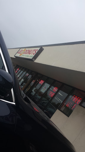 Donut Shop «Lee Donuts», reviews and photos, 124 Peterson Rd, Libertyville, IL 60048, USA