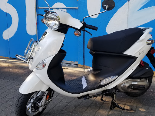 Motor Scooter Dealer «Blitz Moped», reviews and photos, 2924 Main St #102, Dallas, TX 75226, USA