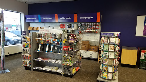 Print Shop «FedEx Office Print & Ship Center», reviews and photos, 61 Drum Hill Rd, Chelmsford, MA 01824, USA