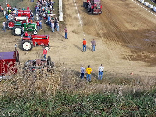 Golf Course «McCormick Creek golf course», reviews and photos, 1300 N Oakland Ave, Nappanee, IN 46550, USA