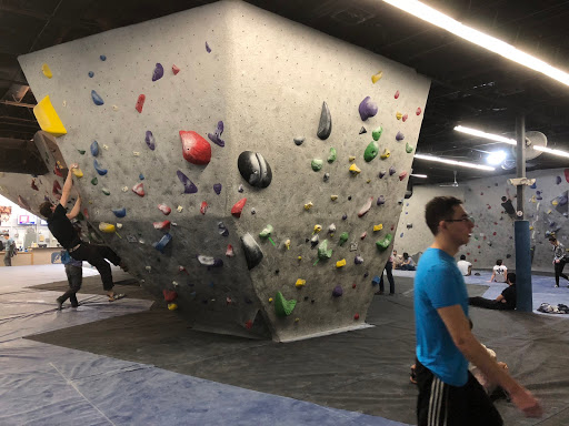 Rock Climbing Gym «Central Rock Gym», reviews and photos, 127 Smith Pl, Cambridge, MA 02138, USA
