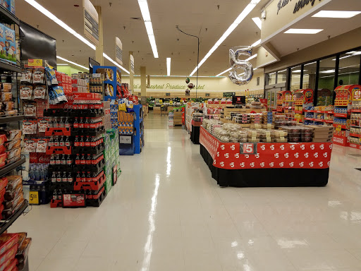 Grocery Store «Jewel-Osco», reviews and photos, 119 S Randall Rd, Batavia, IL 60510, USA