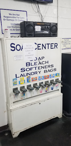 Laundromat «Myrtle Beach Coin Laundry», reviews and photos, 612 S Kings Hwy, Myrtle Beach, SC 29577, USA