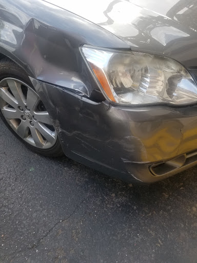 Auto Body Shop «Lovetts Body Shop», reviews and photos, 1411 E Camelback Rd, Phoenix, AZ 85014, USA