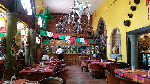 Restaurante húngaro Tlaquepaque