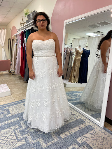 Bridal Shop «Sweet Romance Bridal Boutique», reviews and photos, 12121 Westheimer Rd #102, Houston, TX 77077, USA