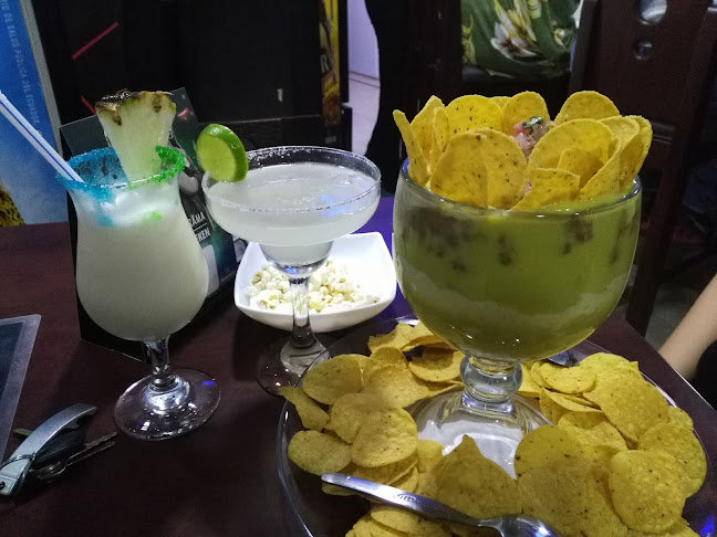 Opiniones de PLAZA'S Drinks en Santa Rosa - Pub