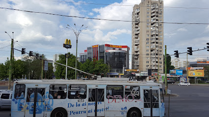 YelleFitness - Dacia Blvd 1, Chişinău 2032, Moldova