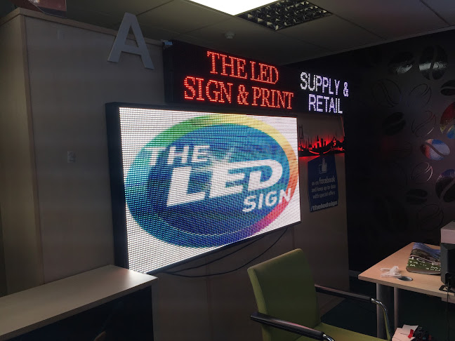 THE LED SIGN & PRINT - Bournemouth