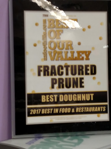 American Restaurant «Fractured Prune Doughnuts-Westgate Glendale», reviews and photos, 9390 W Hanna Ln B 101, Glendale, AZ 85305, USA