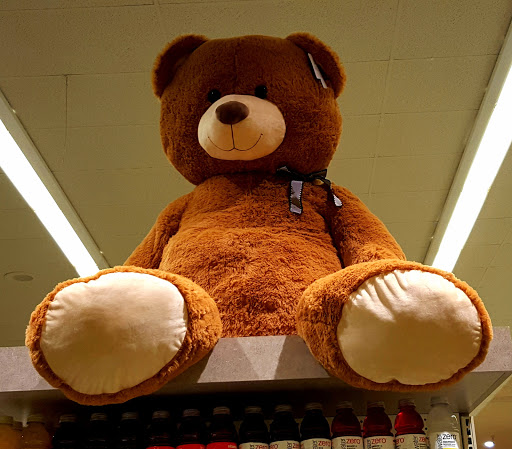 Shopping Mall «Diamond Heights Shopping Center», reviews and photos, 5214D Diamond Heights Blvd, San Francisco, CA 94131, USA