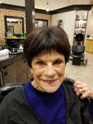 Hair Salon «Indulge Salon», reviews and photos, 1104 Market St, Greensboro, GA 30642, USA
