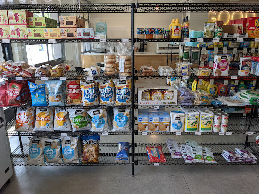 Grocery Store «Good Grocer», reviews and photos, 122 E Lake St, Minneapolis, MN 55408, USA