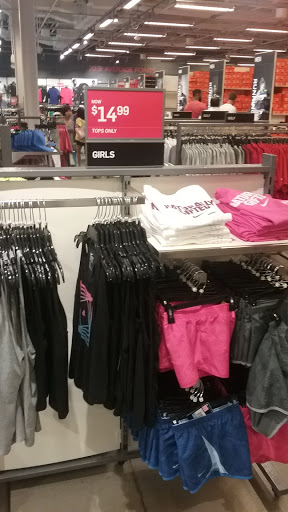 Sporting Goods Store «Nike Factory Store», reviews and photos, 1 Premium Outlet Blvd #699, Tinton Falls, NJ 07753, USA