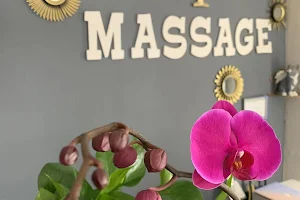 Y Massage image