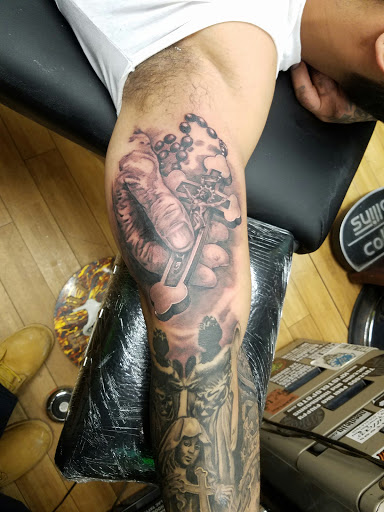 Explore sibling tattoo ideas, creative tattoo ideas in Burlington, available at Mr Tattoos & Piercing