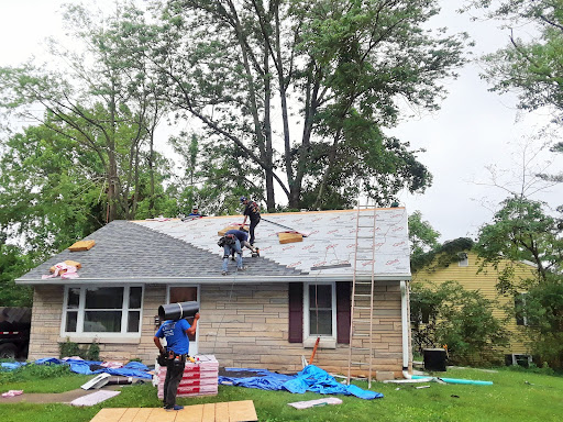 Roofing Contractor «Oscar Roofing - Bloomington Roofing Contractor», reviews and photos, 118 S Rogers St #1, Bloomington, IN 47404, USA