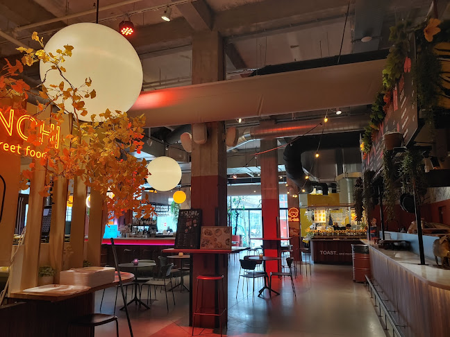 Reacties en beoordelingen van Foodhallen Rotterdam