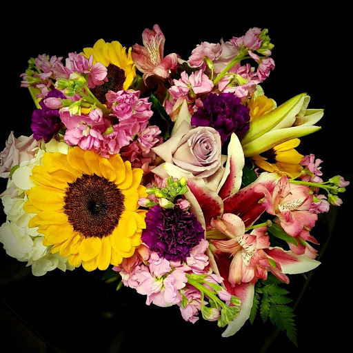 Florist «Mills & Young Florists», reviews and photos, 7122 Dixie Hwy, Louisville, KY 40258, USA