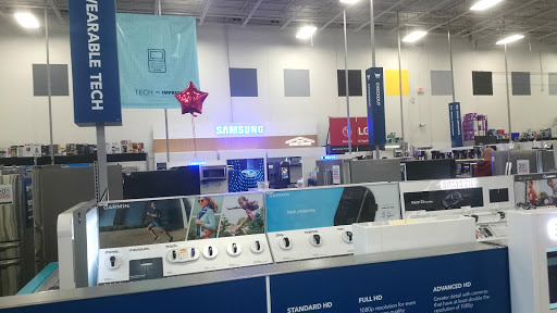 Electronics Store «Best Buy», reviews and photos, 1417 Golden Gate Blvd, Mayfield Heights, OH 44124, USA