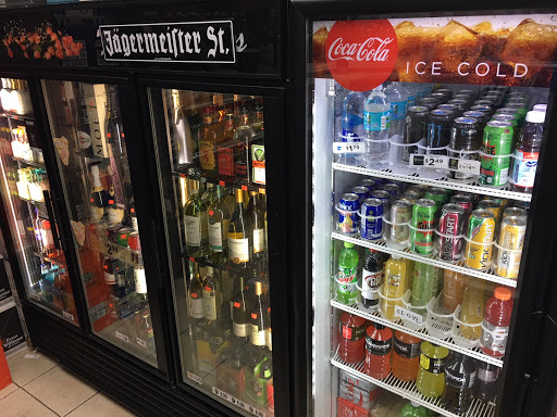 Liquor Store «AAA Discount Liquor», reviews and photos, 1575 S Highland Ave, Clearwater, FL 33756, USA