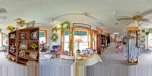 Florist «Sisters Floral & Gifts», reviews and photos, 760 S State St, North Vernon, IN 47265, USA