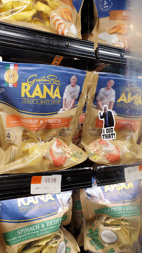 Supermarket «Met Fresh Supermarket», reviews and photos, 9606 3rd Ave, Brooklyn, NY 11209, USA