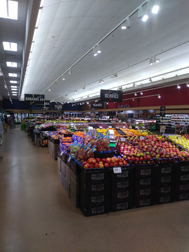 Supermarket «Super Stop & Shop - Whitman», reviews and photos, 475 Bedford St, Whitman, MA 02382, USA
