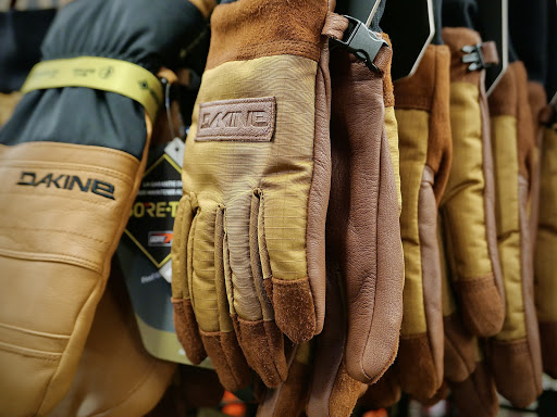 Outdoor Sports Store «Mountain to Sound Outfitters», reviews and photos, 3602 SW Alaska St, Seattle, WA 98126, USA